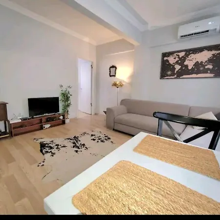 Apartman Cozy Flat 3 Bedroom 7 People At Taksim *